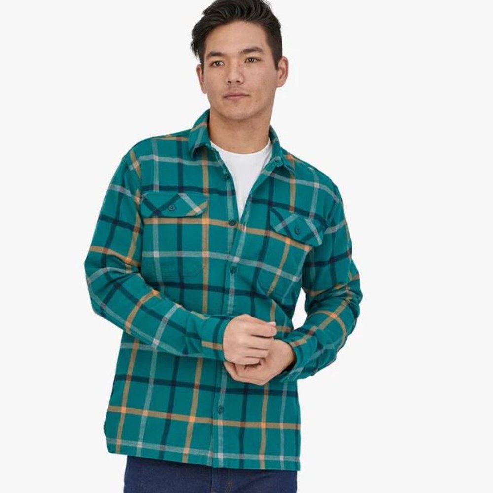 Patagonia Men's Organic Cotton Midweight Fjord Flannel Long Sleeve Shirt